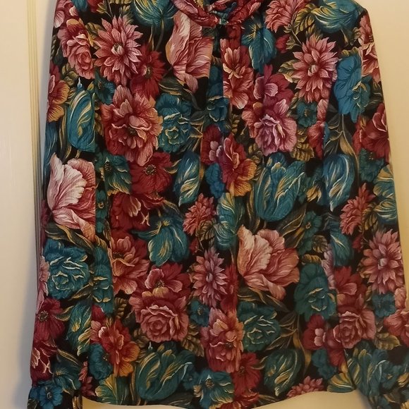 Woman's Blouse from Pyke Limited size 14 - Picture 1 of 2